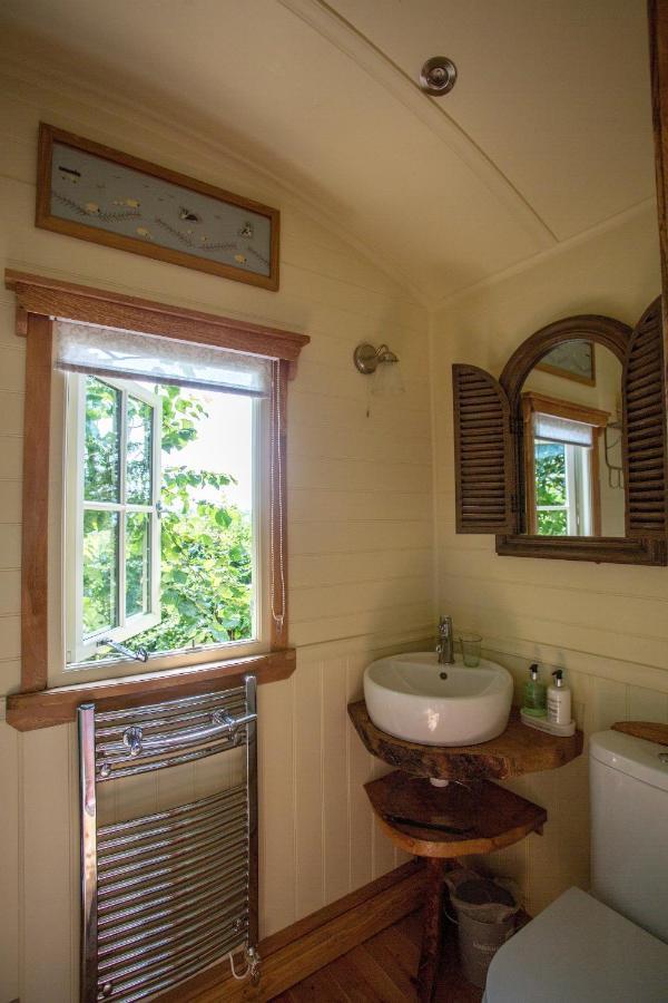 The Abberton Shepherds Hut 이브샘 외부 사진