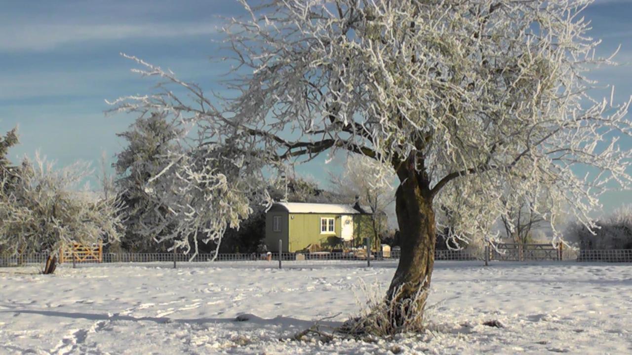 The Abberton Shepherds Hut 이브샘 외부 사진