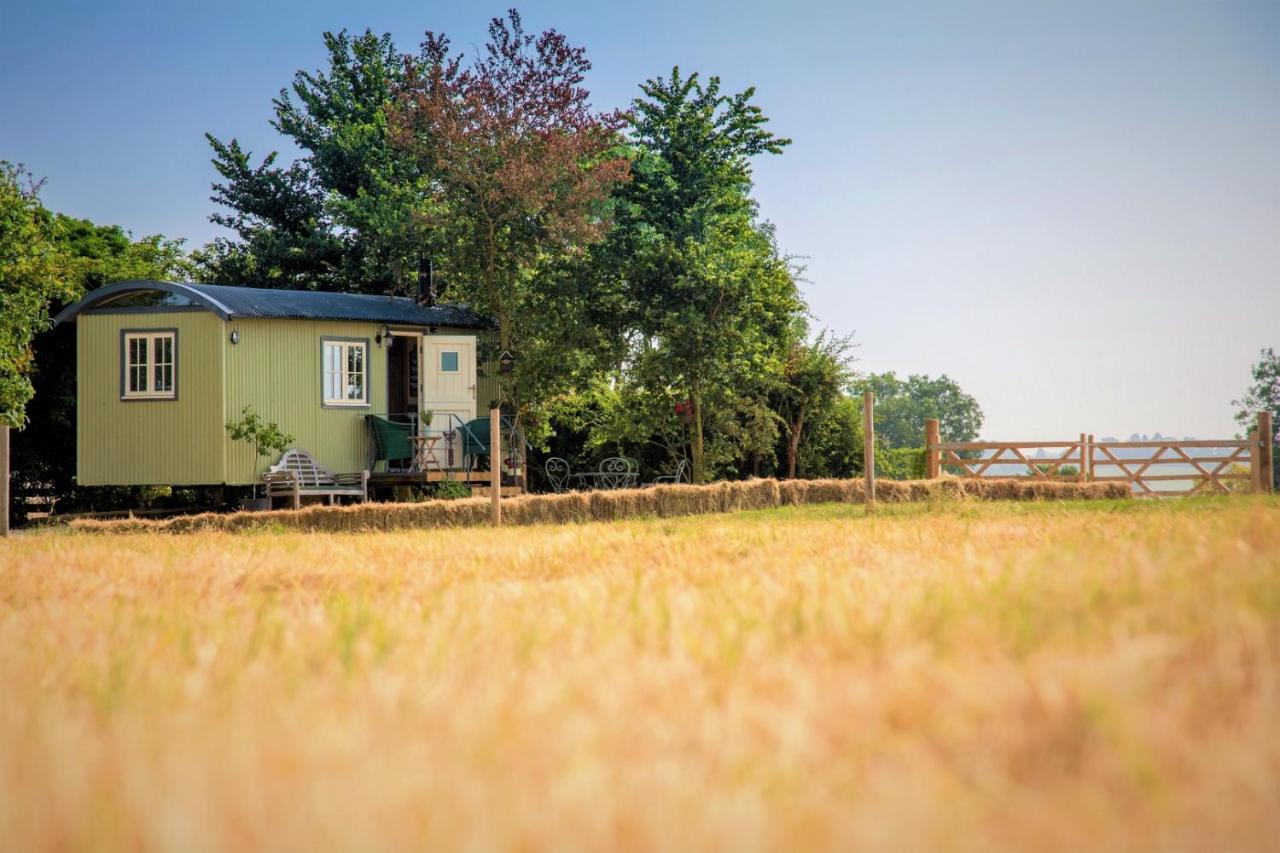 The Abberton Shepherds Hut 이브샘 외부 사진
